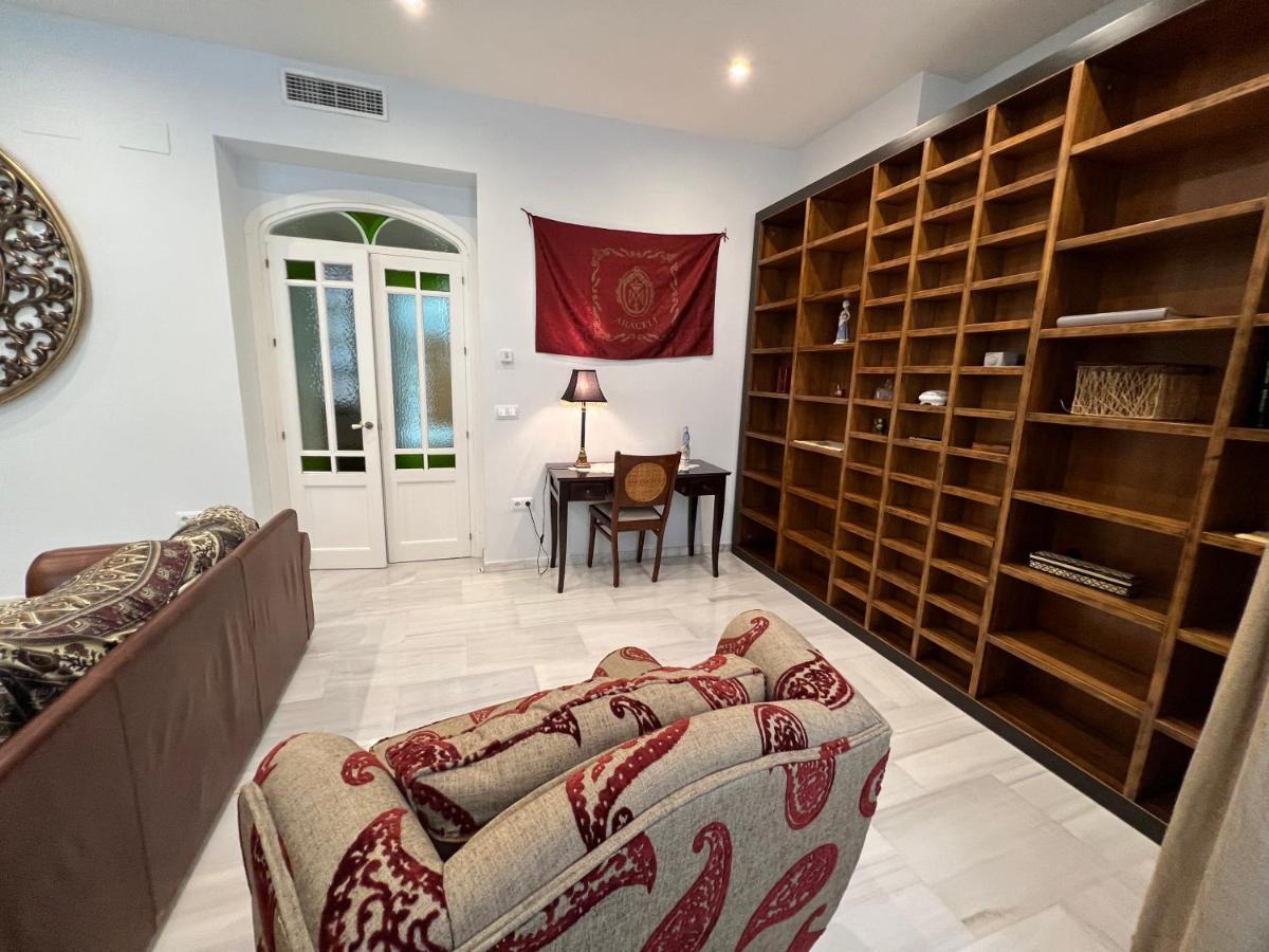 Palacio De Vibora Parking Gratis Appartement
