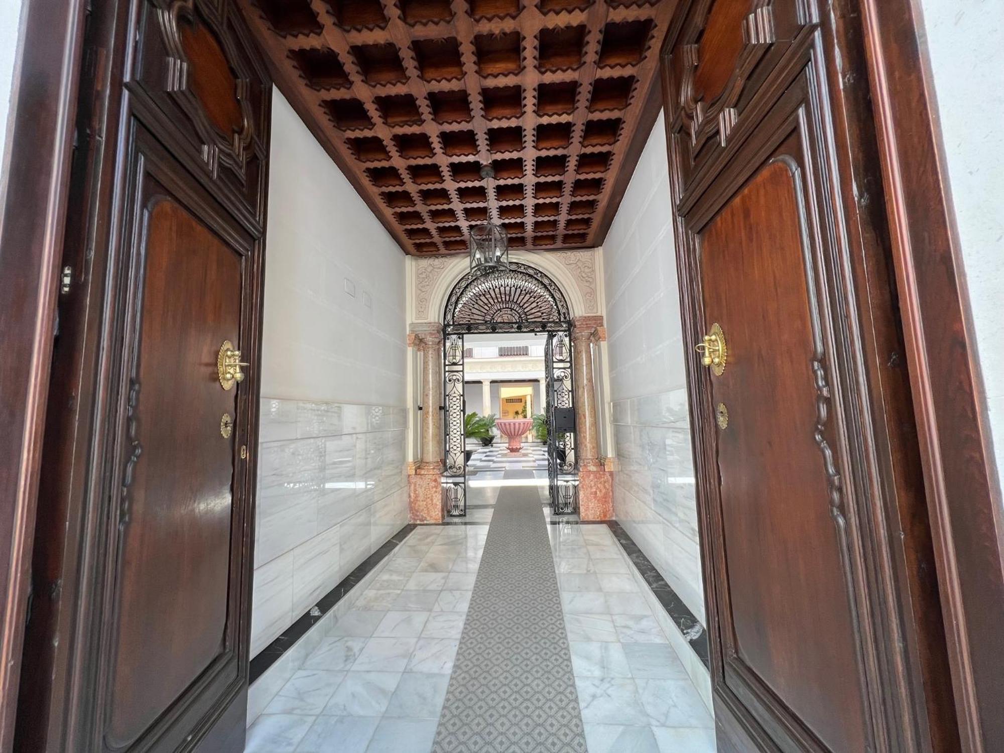 Palacio De Vibora Parking Gratis Appartement